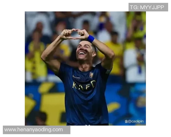 足球3号球星的崛起与挑战：他如何改变比赛格局与未来发展方向